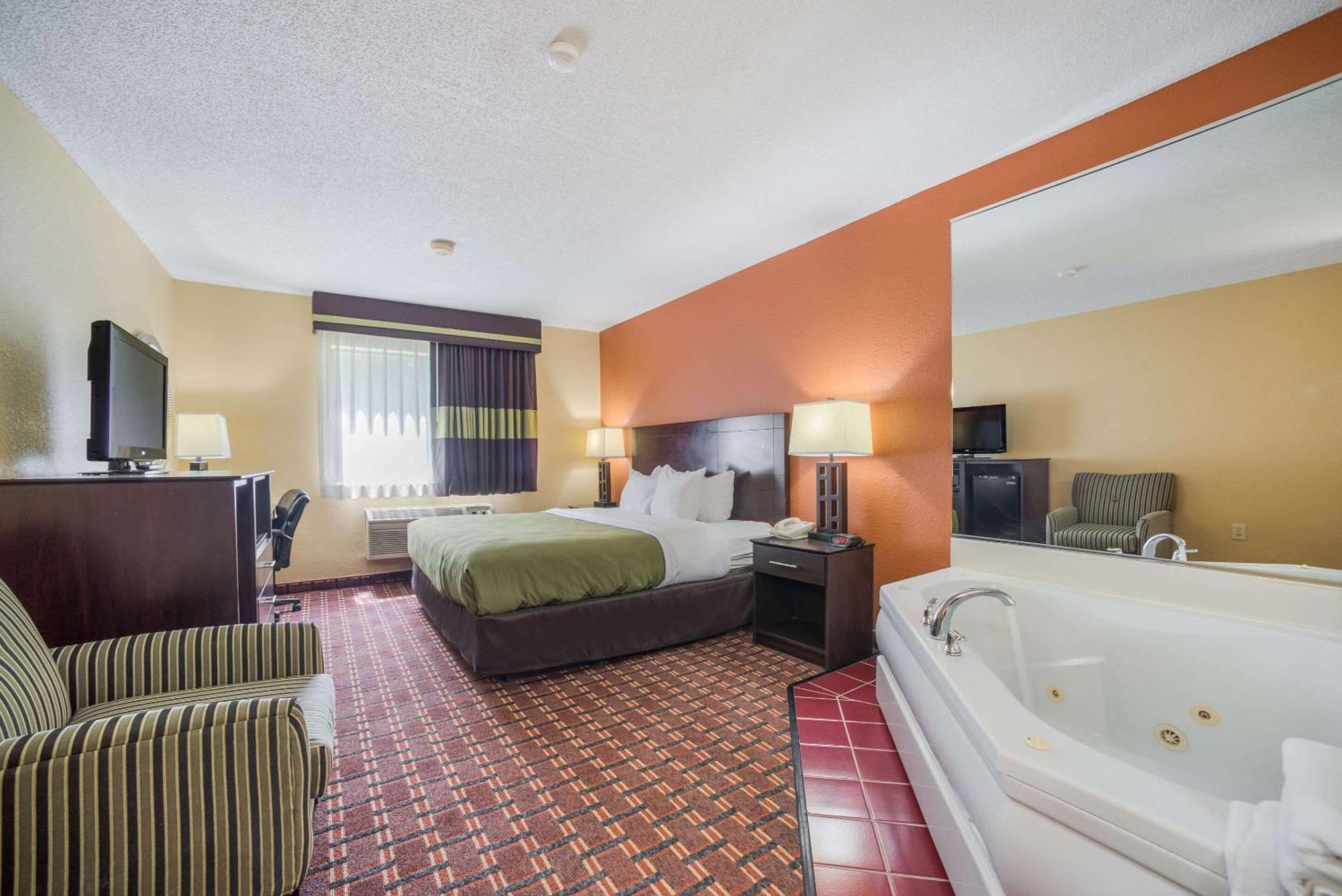Quality Inn O'Fallon Il - St Louis Extérieur photo