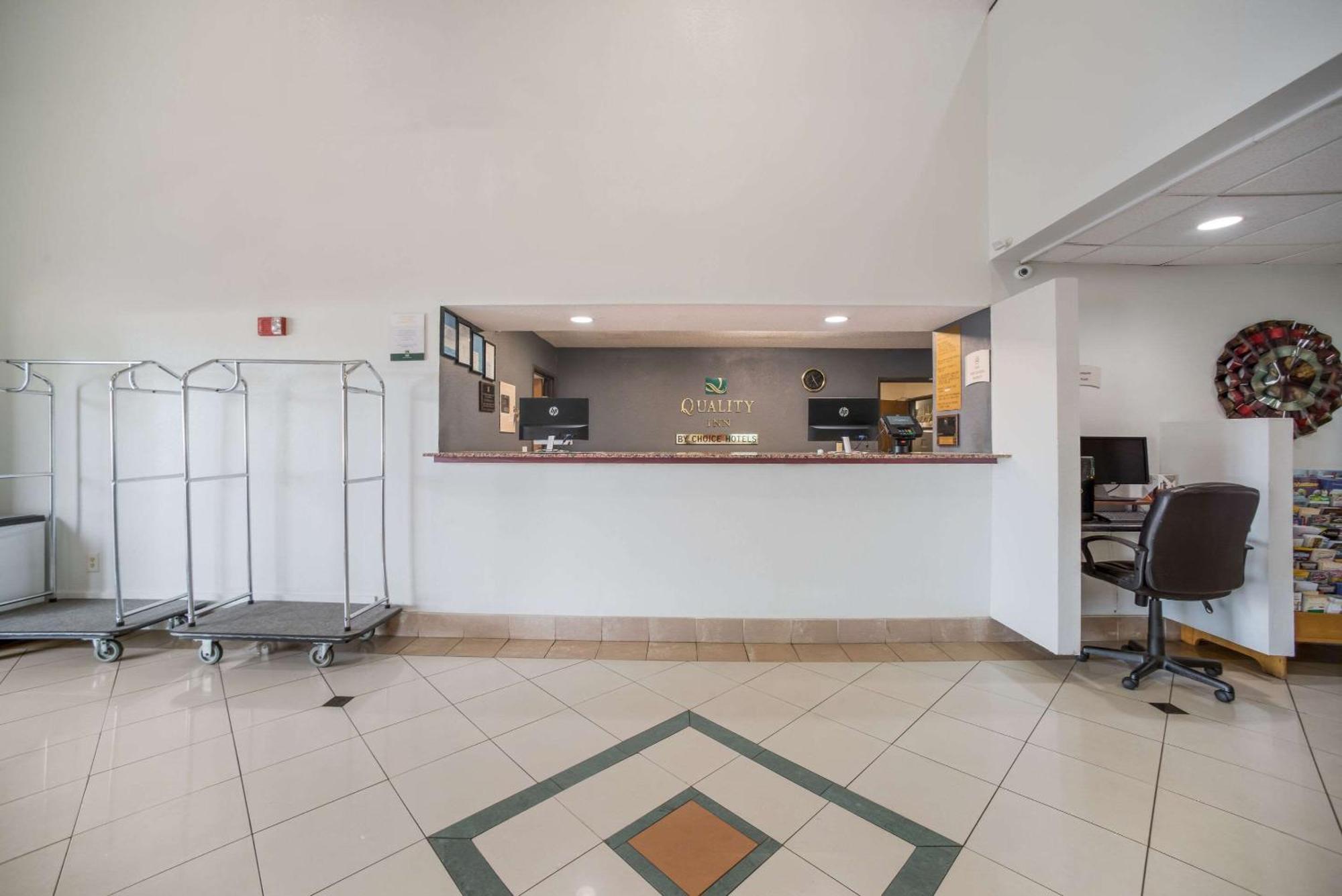 Quality Inn O'Fallon Il - St Louis Extérieur photo
