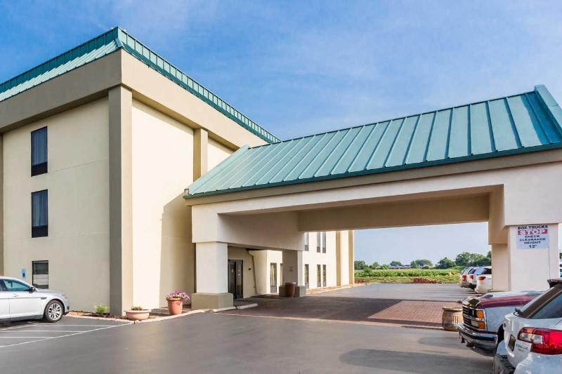 Quality Inn O'Fallon Il - St Louis Extérieur photo